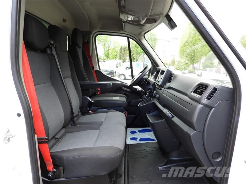 Renault MASTER BOX LIFT 8 PALLETS CRUISE CONTROL LED Цельнометаллический фургоны
