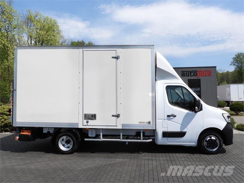 Renault MASTER BOX LIFT 8 PALLETS CRUISE CONTROL Цельнометаллический фургоны