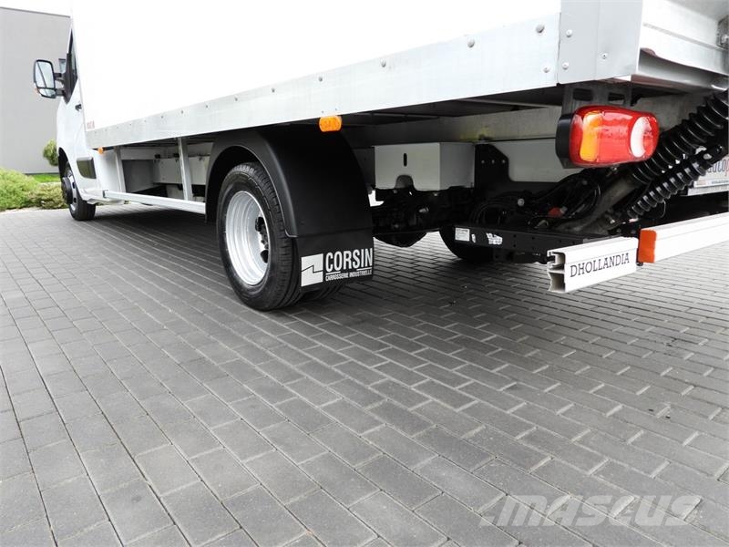 Renault MASTER BOX LIFT 8 PALLETS CRUISE CONTROL LED Цельнометаллический фургоны