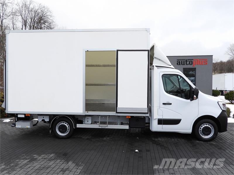 Renault MASTER  BOX LIFT 8 PALLETS CRUISE CONTROL Vehículos de caha cerrada