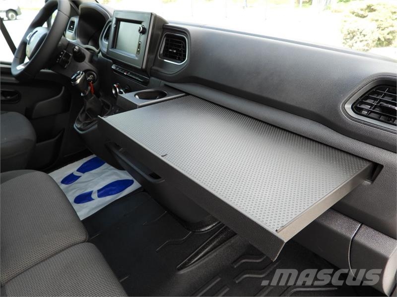 Renault MASTER BOX LIFT 8 PALLETS CRUISE CONTROL Цельнометаллический фургоны