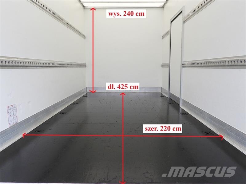 Renault MASTER  BOX LIFT 8 PALLETS CRUISE CONTROL Vehículos de caha cerrada