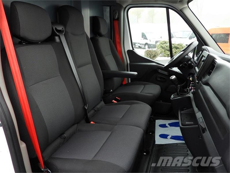 Renault MASTER  REFRIGERATOR VAN -10*C POWER SUPPLY 230V بدرجة حرارة قابلة للضبط