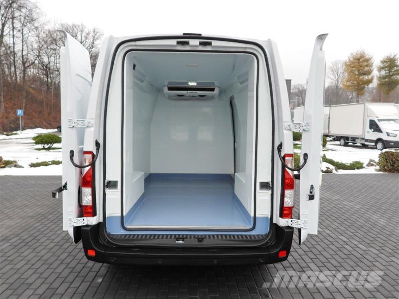 Renault MASTER  REFRIGERATOR VAN -10*C POWER SUPPLY 230V بدرجة حرارة قابلة للضبط