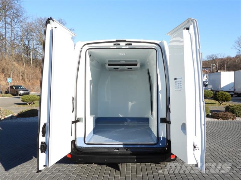 Renault MASTER REFRIGERATOR VAN -10*C CRUISE CONTROL Temperature controlled