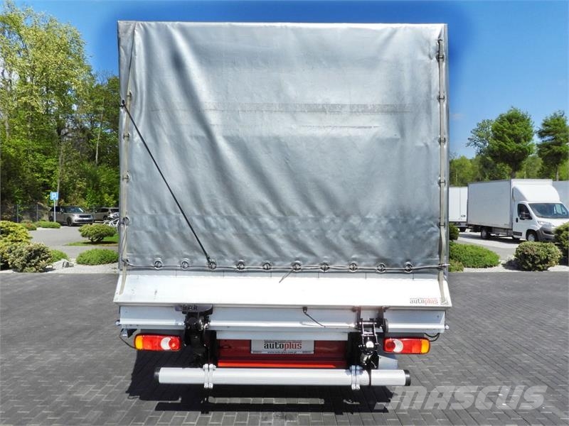 Renault MASTER  TARPAULIN LIFT 8 PALLETS WEBASTO Vehículos de caha cerrada