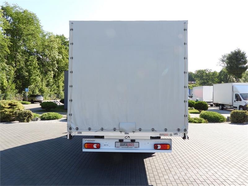 Renault MASTER  TARPAULIN 10 PALLETS CRUISE CONTROL LED Vehículos de caha cerrada