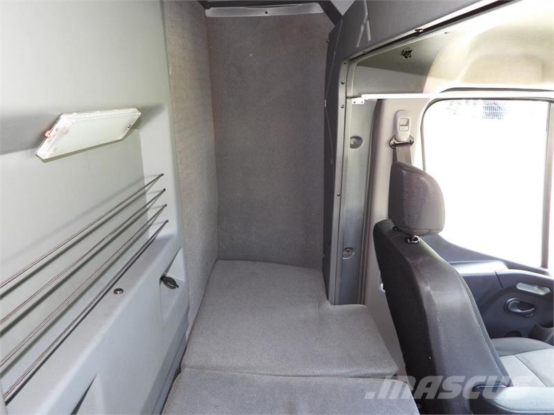Renault MASTER  TARPAULIN 10 PALLETS CRUISE CONTROL LED Vehículos de caha cerrada