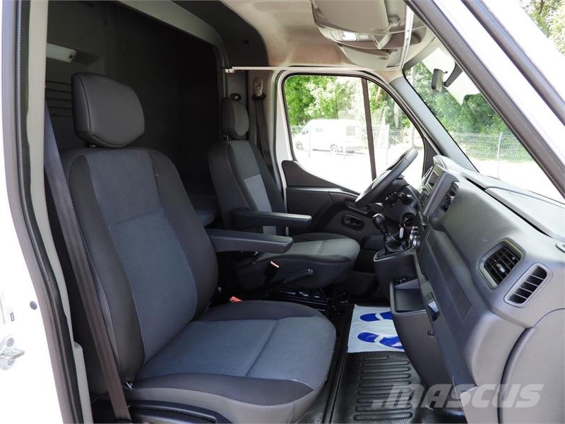 Renault MASTER  TARPAULIN 10 PALLETS CRUISE CONTROL LED Vehículos de caha cerrada