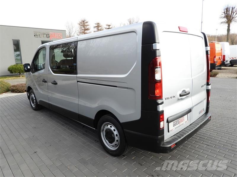 Renault TRAFIC BOX DELIVERY VAN 6 SEATS CRUISE CONTROL Gesloten bedrijfswagens