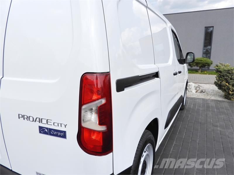 Toyota PROACE CITY REFRIGERATOR VAN -15*C POWER SUPPLY 冷藏面包车