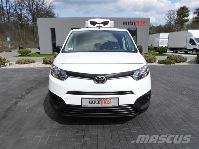 Toyota PROACE CITY REFRIGERATOR VAN -15*C POWER SUPPLY 冷藏面包车
