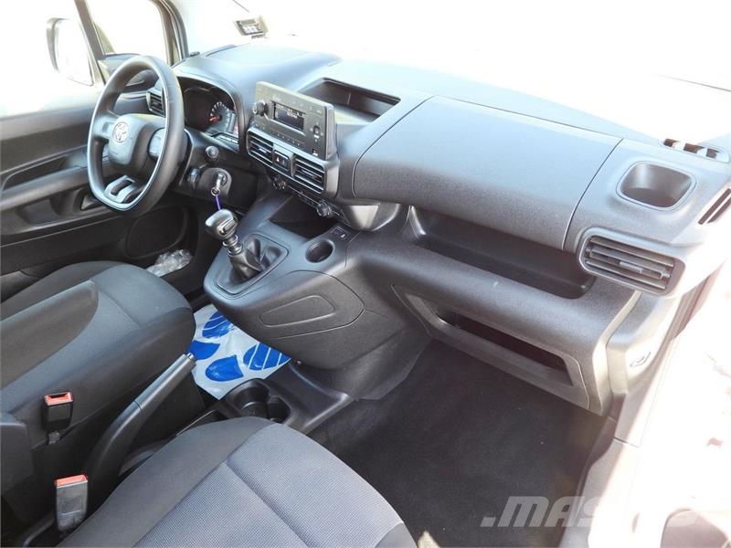 Toyota PROACE CITY REFRIGERATOR VAN -15*C POWER SUPPLY Furgonai Šaldytuvai