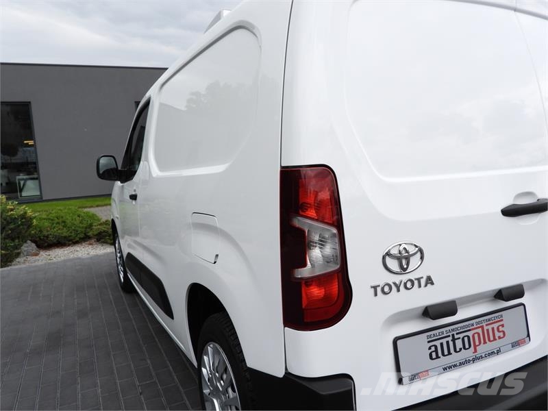 Toyota PROACE CITY REFRIGERATOR VAN -15*C POWER SUPPLY Refrižerators