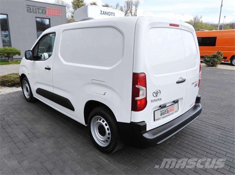 Toyota PROACE CITY REFRIGERATOR VAN -15*C POWER SUPPLY 冷藏面包车
