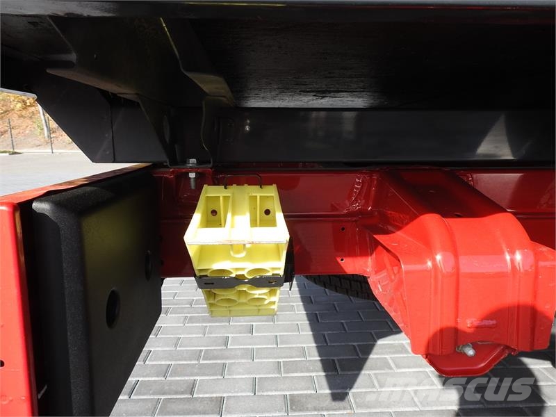 Volkswagen CRAFTER STAKE BODY DOUBLE CABIN DOKA 7 SEATS Kiperi