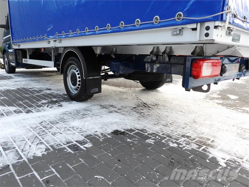 Volkswagen CRAFTER  TARPAULIN 10 PALLETS WEBASTO Gesloten opbouw