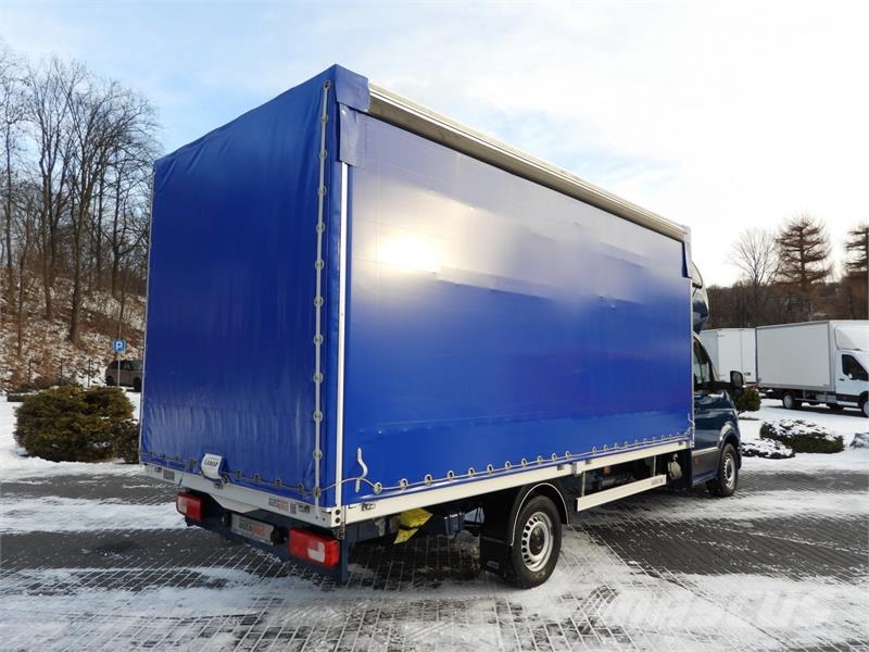 Volkswagen CRAFTER  TARPAULIN 10 PALLETS WEBASTO Gesloten opbouw