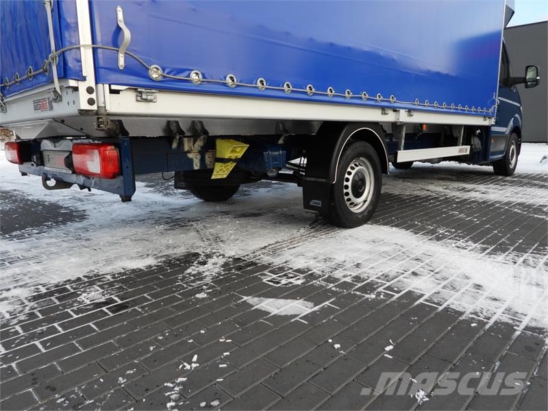 Volkswagen CRAFTER  TARPAULIN 10 PALLETS WEBASTO Gesloten opbouw
