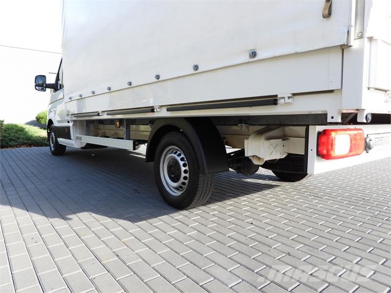Volkswagen CRAFTER  TARPAULIN 8 PALLETS CRUISE CONTROL هيكل صندوقي