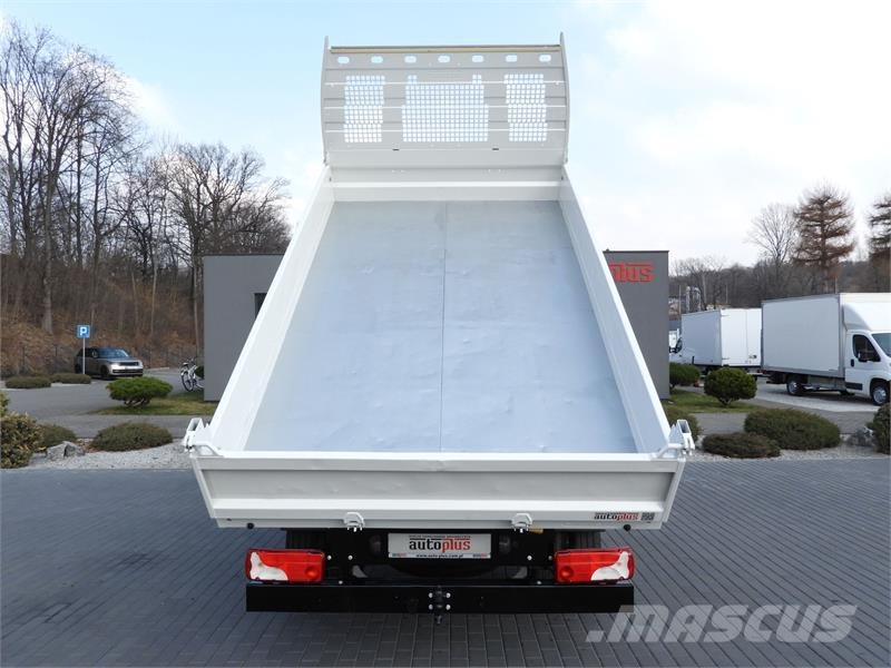 Volkswagen CRAFTER TIPPER CRUISE CONTROL TWIN WHEELS Pašizgāzēji