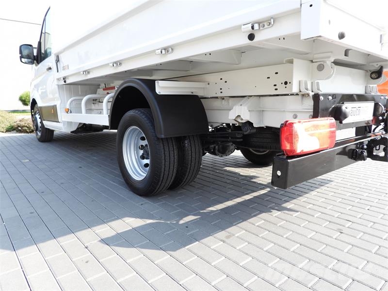 Volkswagen CRAFTER TIPPER CRUISE CONTROL TWIN WHEELS Pašizgāzēji