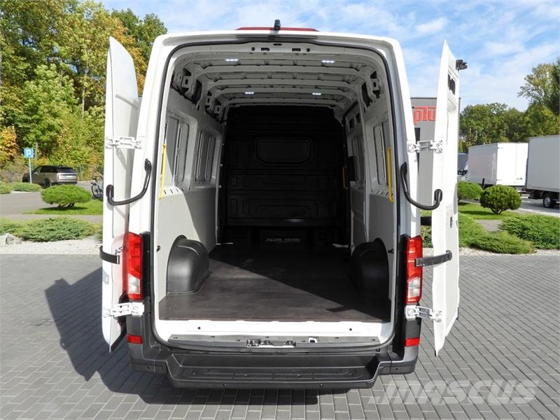 Volkswagen E-CRAFTER ELECTRIC PANEL VAN CRUISE CONTROL Citi