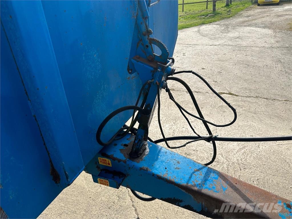 AG Collins 8 Ton Grain Trailer 運糧車