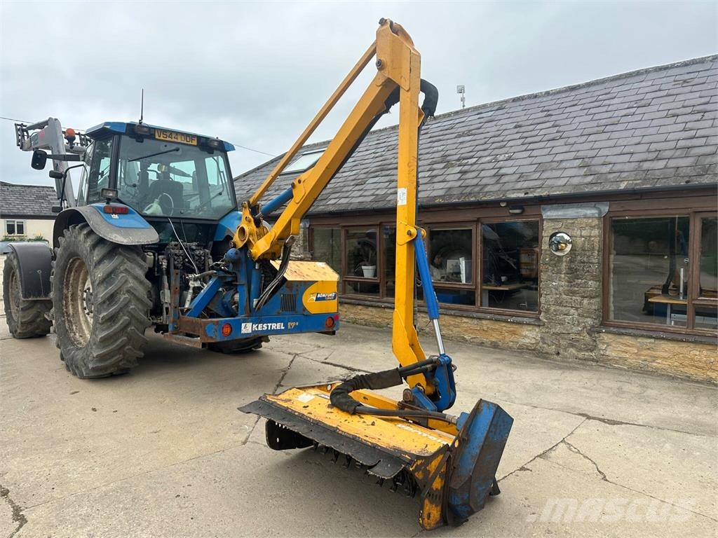 Bomford Kestrel Evo S 5.7 Hedgecutter Hekklippere