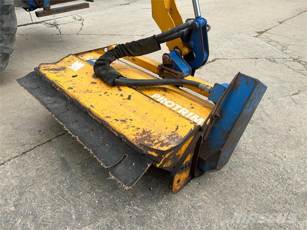 Bomford Kestrel Evo S 5.7 Hedgecutter Hekklippere