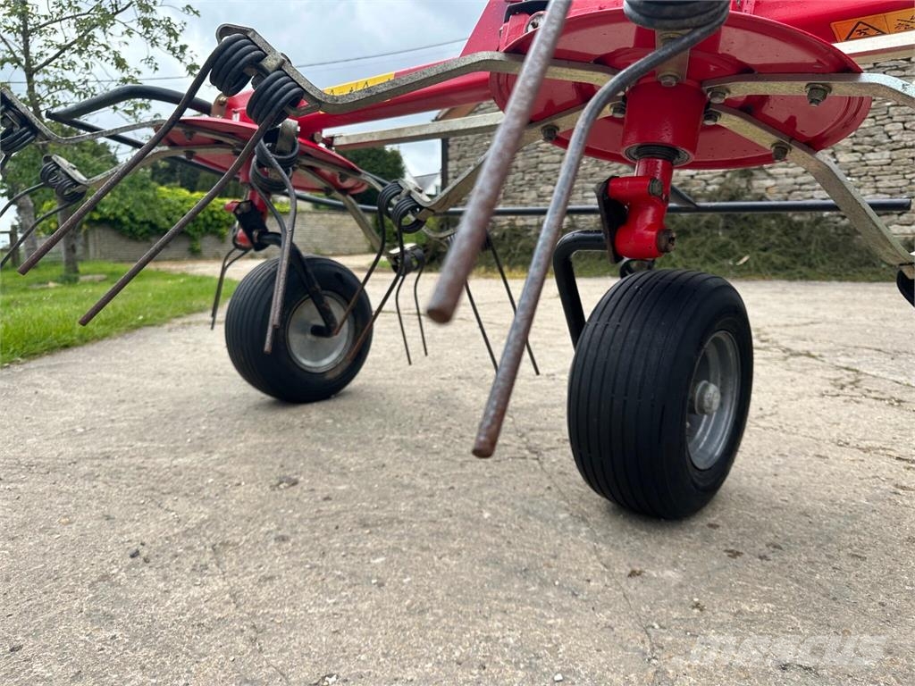 Fella TH6606 DN 6 Rotor Tedder Sonstige Grünlandgeräte