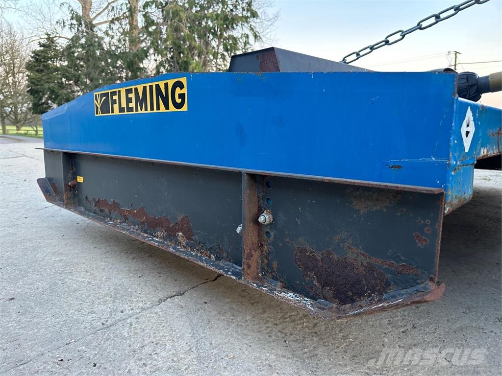 Fleming 9 Foot Topper معدات أخرى لحصاد العلف