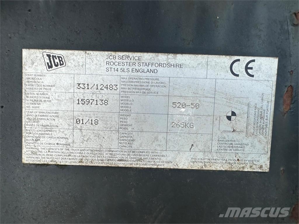 JCB Telehandler bucket on Q-Fit & Toolcarrier Сільгосптехніка - Інші