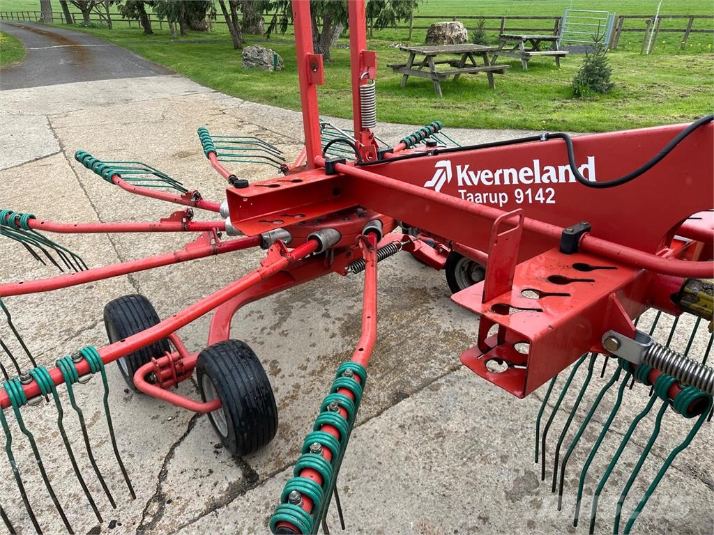 Kverneland 9142 4.2 Metre Single Rotor Rake Annet fôrhøsterutstyr