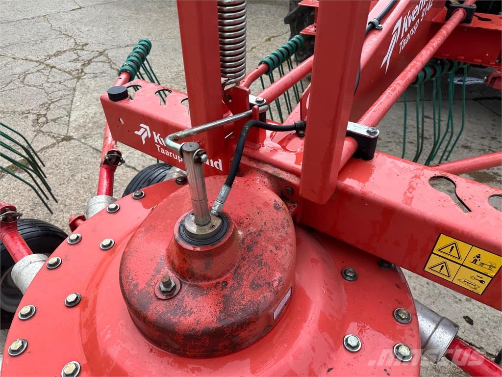 Kverneland 9142 4.2 Metre Single Rotor Rake Annet fôrhøsterutstyr