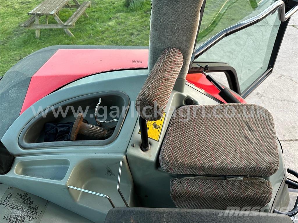 Massey Ferguson 6190 Tractor C/W MX U12 Loader Трактори