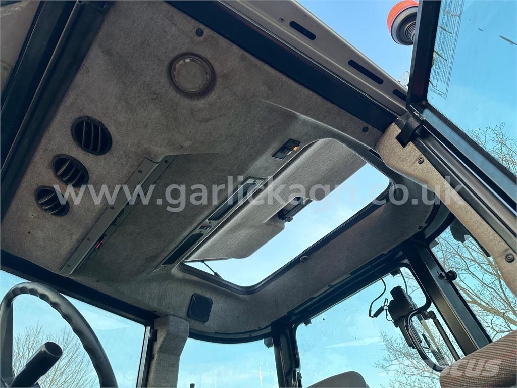 Massey Ferguson 6190 Tractor C/W MX U12 Loader Трактори
