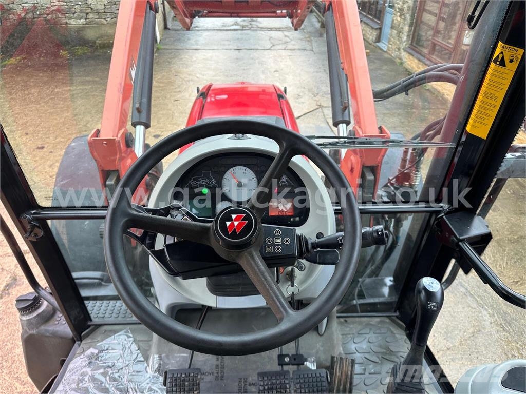 Massey Ferguson 6465 Dyna-6 Tractor C/W 950 Loader Трактора