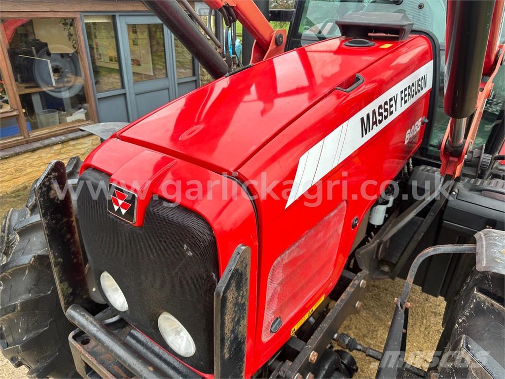 Massey Ferguson 6465 Dyna-6 Tractor C/W 950 Loader Трактора