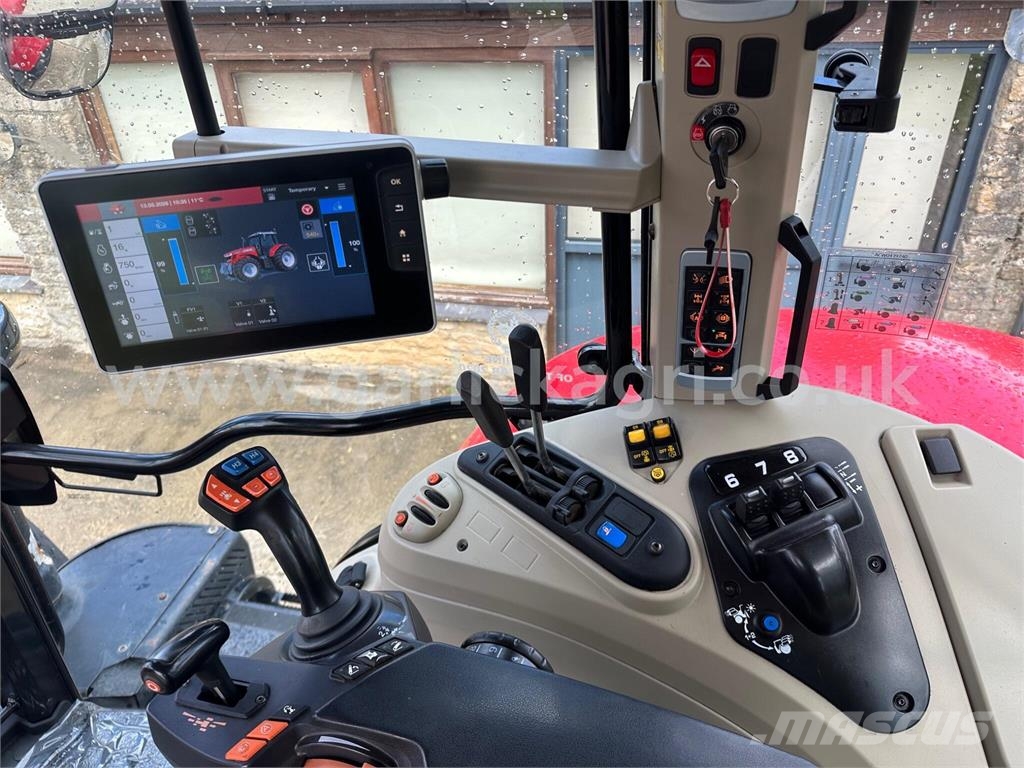Massey Ferguson 6718S Dyna-6 Tractor 拖拉机/农用车