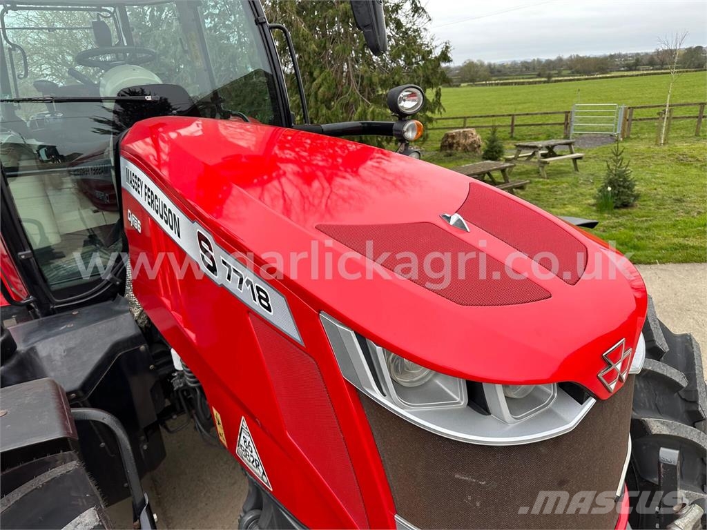 Massey Ferguson 7718S Tractor Traktoren