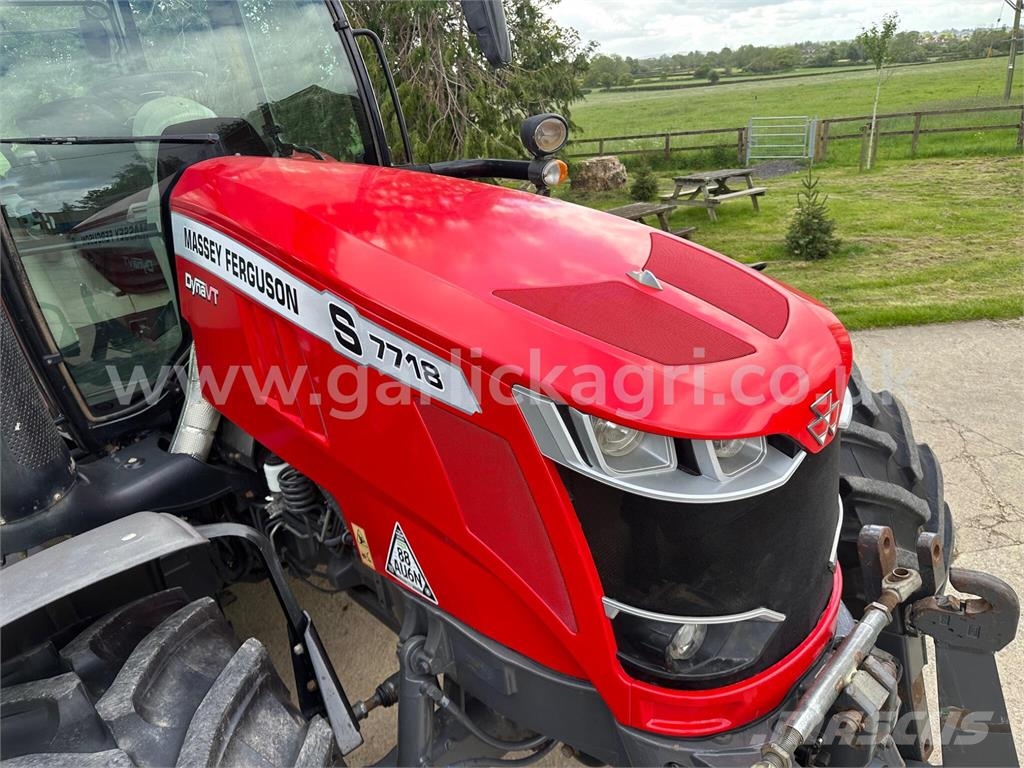 Massey Ferguson 7718S Dyna-VT Tractor 拖拉机/农用车