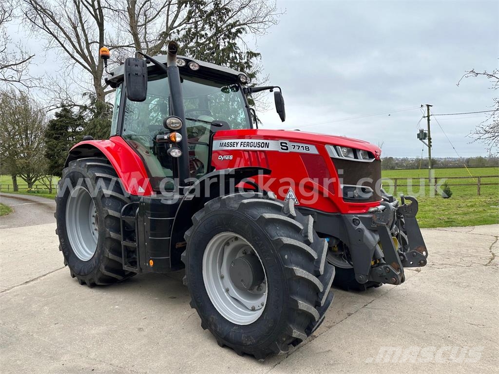Massey Ferguson 7718S Tractor Traktoren