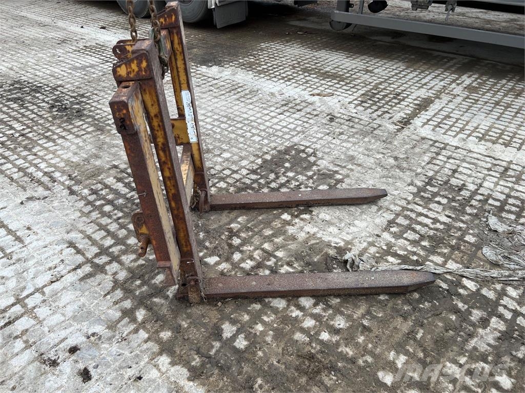 McConnel Linkage mounted pallet forks Lantbruk - Övrigt