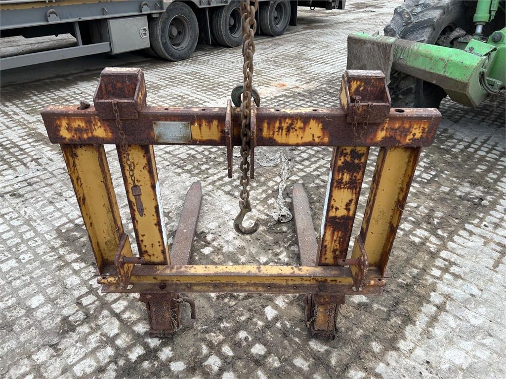 McConnel Linkage mounted pallet forks Lantbruk - Övrigt