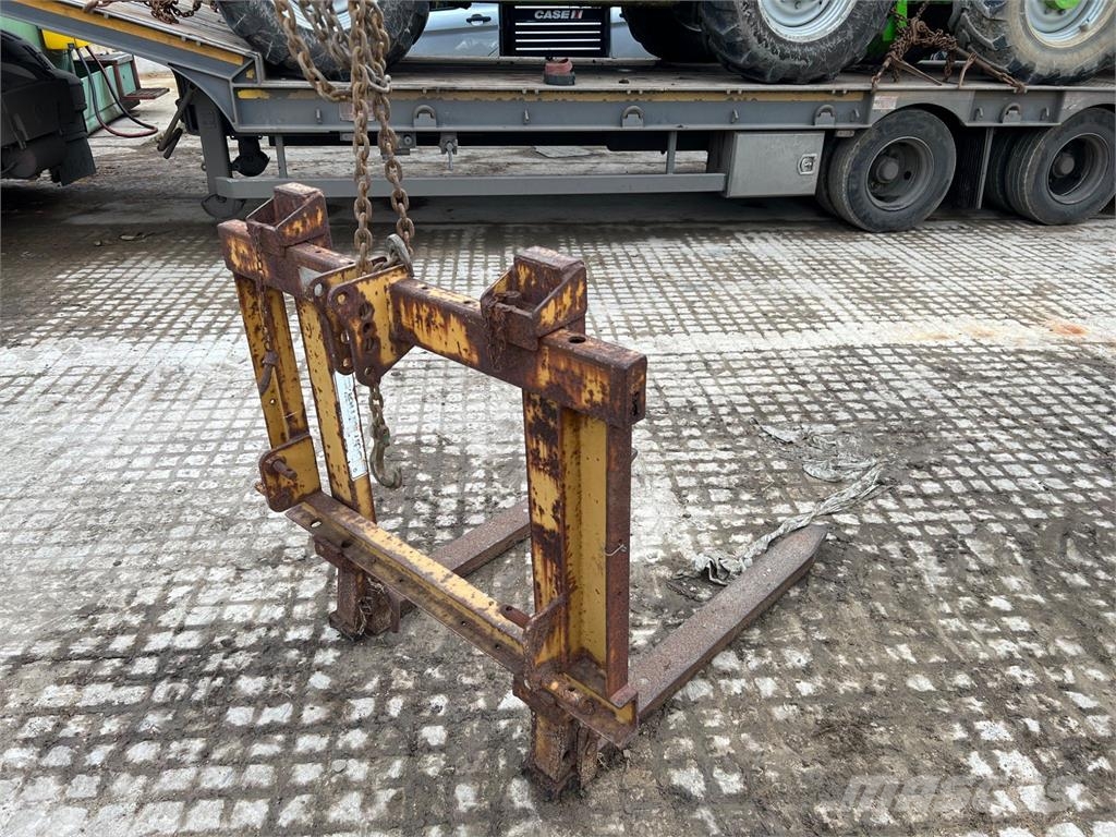 McConnel Linkage mounted pallet forks Lantbruk - Övrigt
