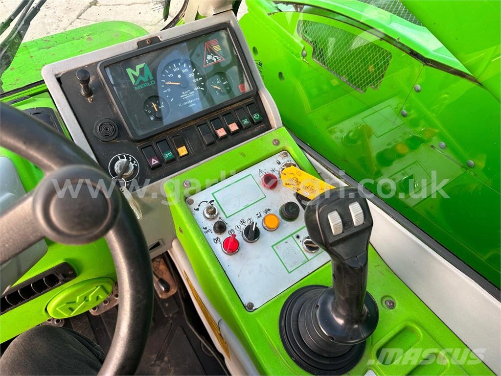 Merlo P34.7 Plus Telehandler Teleskoplader für Landwirtschaft