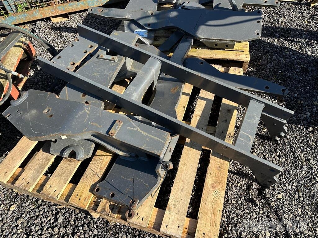 Quicke Loader brackets to fit Massey 5470/6470 Agricultura - Outros
