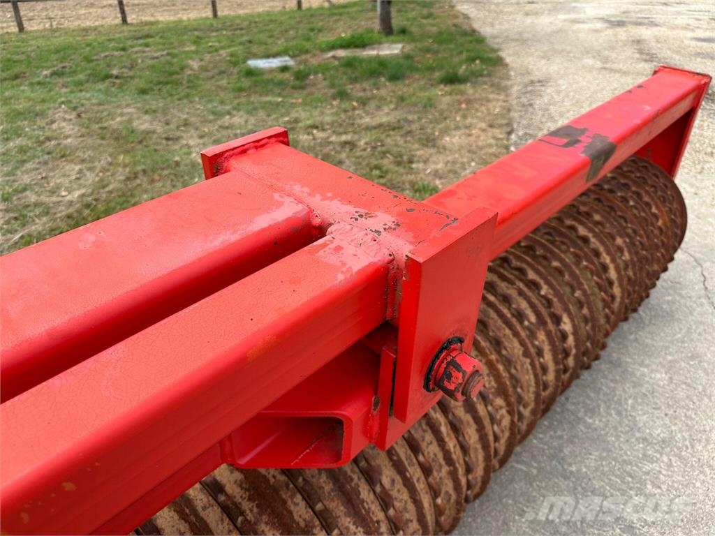 Quivogne QAP 930 9.3 Metre Rolls 其他耕种机械和配件