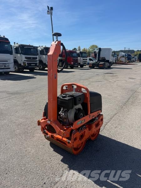 Ammann ARW 65 Compactoare sol